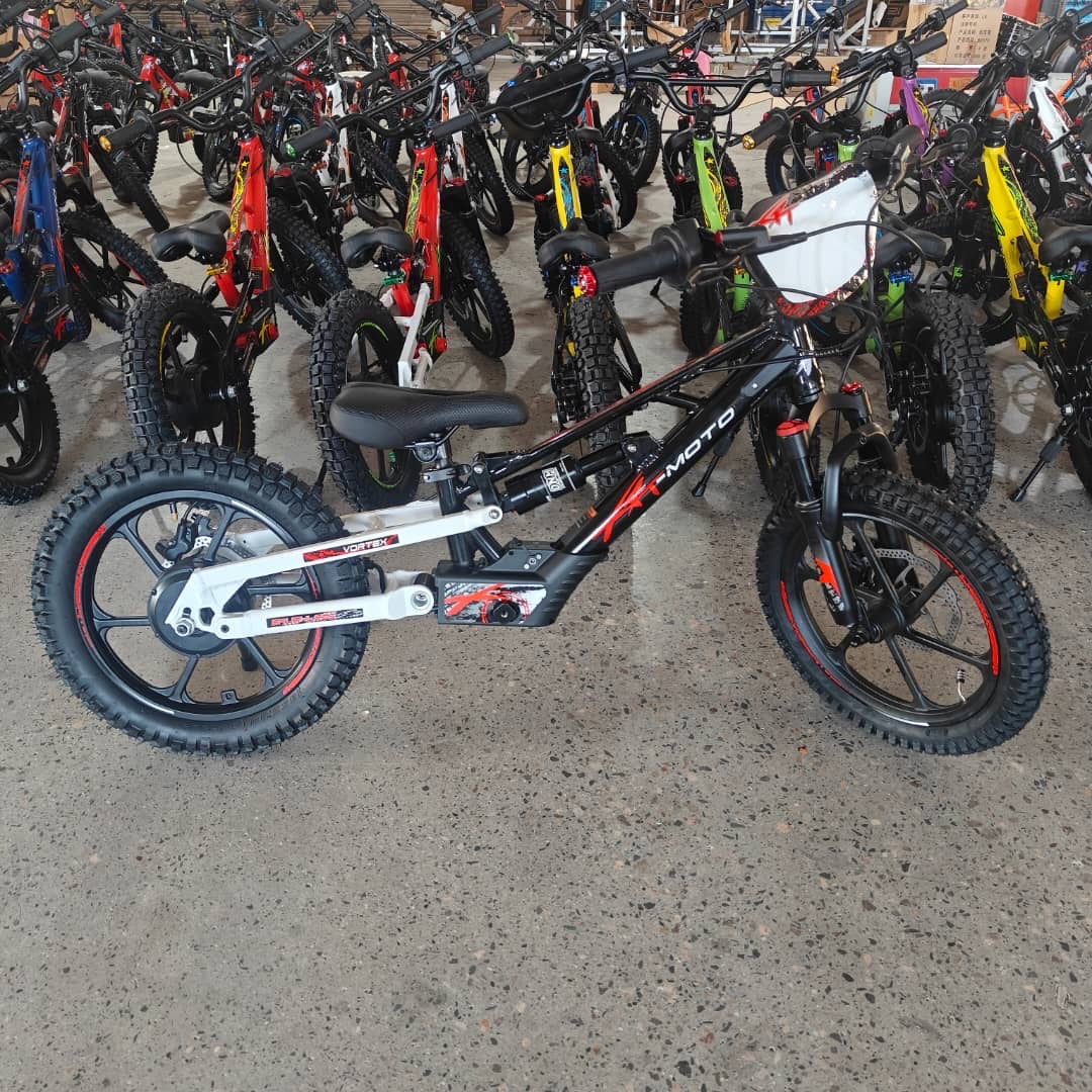 JDubs Racing - XRT Moto 16 Pro-X FS 52V 5ah