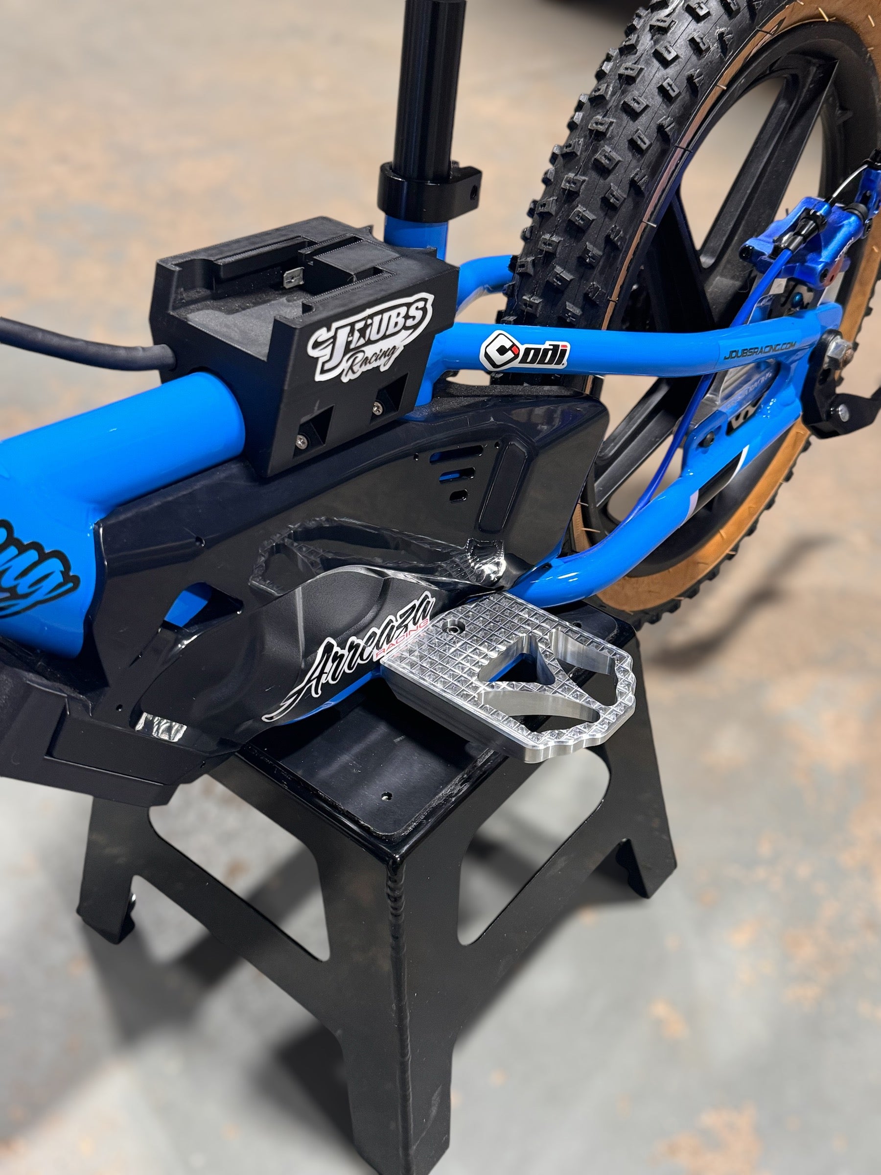 Footpeg Adapter JDubs Racing - KMX Foot Pegs for Stacyc
